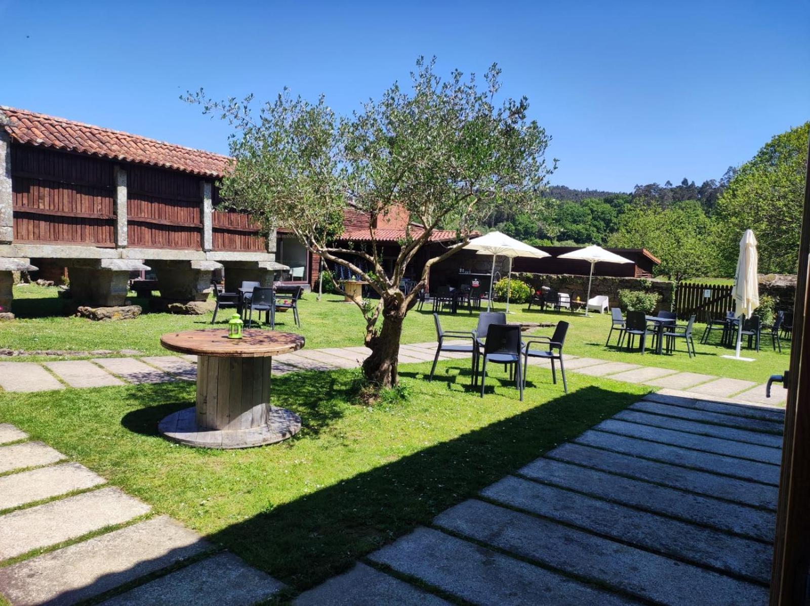 Penzion A Ribeira Do Tambre Troitosende Exteriér fotografie